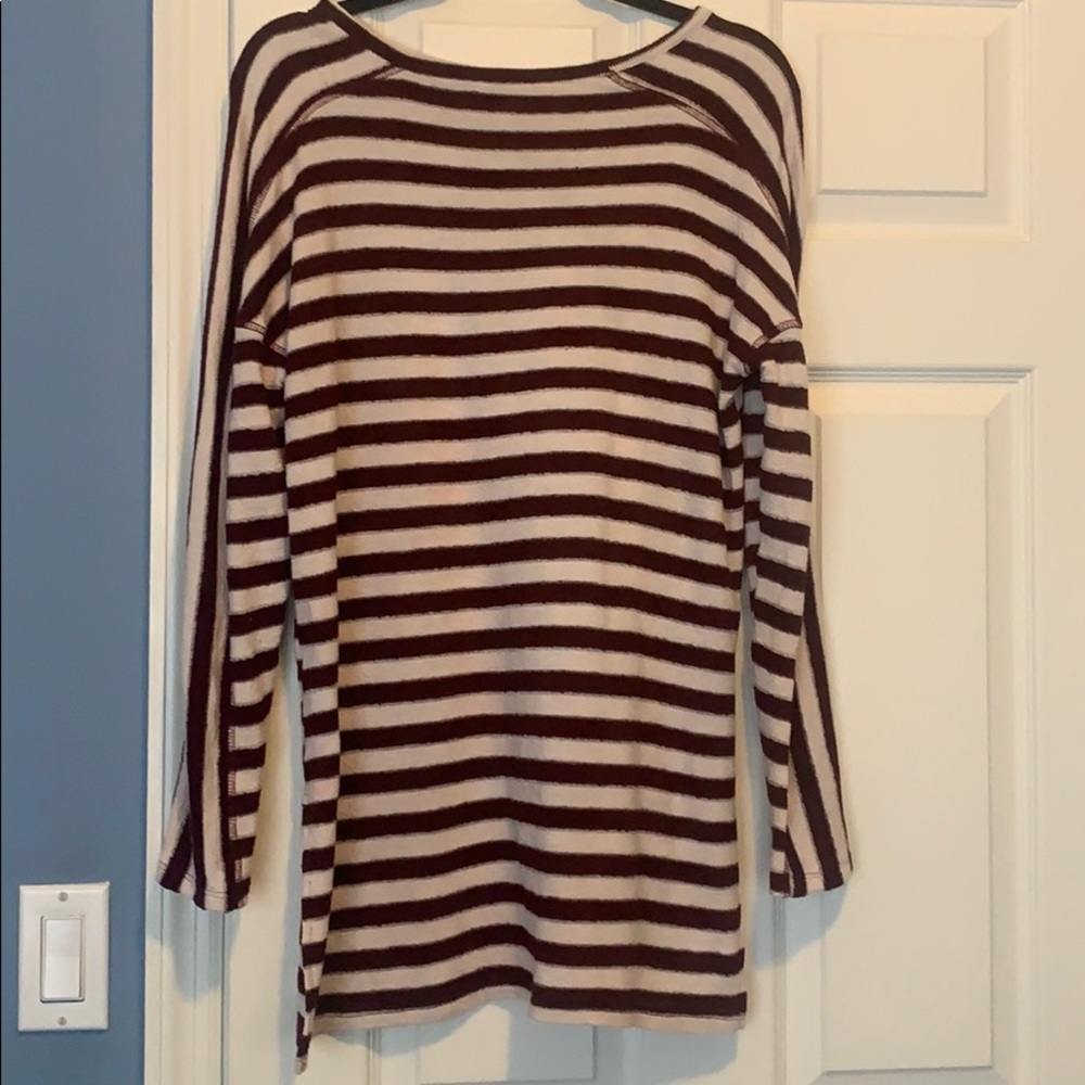 Sweater - Picture 3 of 3